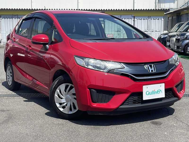 フィット（ホンダ）のレッド系（赤）の中古車を検索｜【中古車の