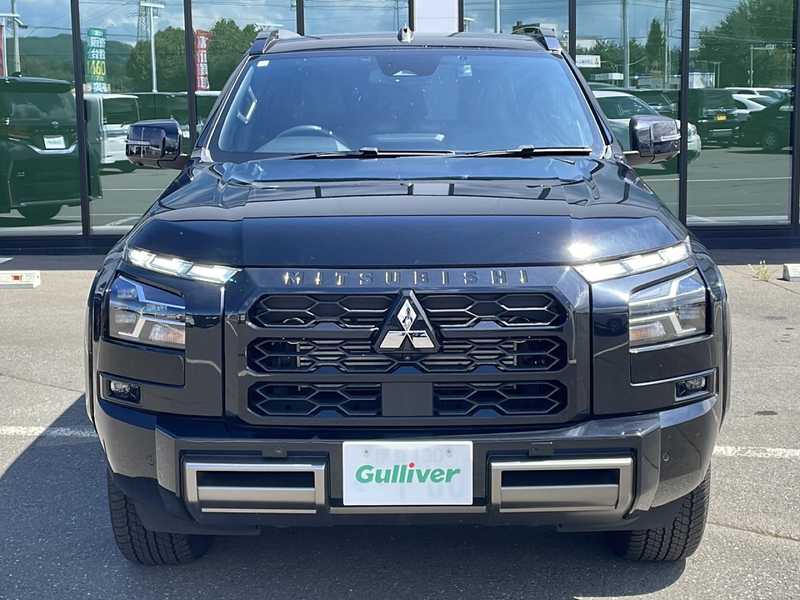 カタログ画像：トライトン（TRITON） ＧＬＳ 2024年2月 3DF-LC2T 2400cc ジェットブラックマイカ 燃費11.3km / l フロント