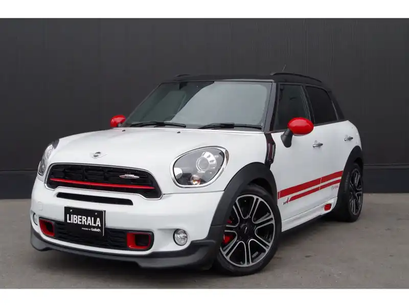 カタログ画像：ＭＩＮＩ（MINI） ジョンクーパーワークス クロスオーバー 2013年1月 CBA-XDJCW 1600cc 燃費12.0km / l フロント