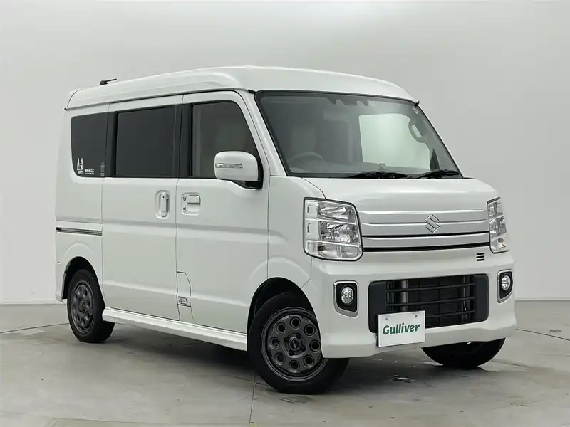 カタログ画像：エブリイワゴン（EVERY WAGON） ＰＺターボスペシャル 標準ルーフ 2022年4月 3BA-DA17W 660cc パールホワイト 燃費13.3km / l メイン（その他）