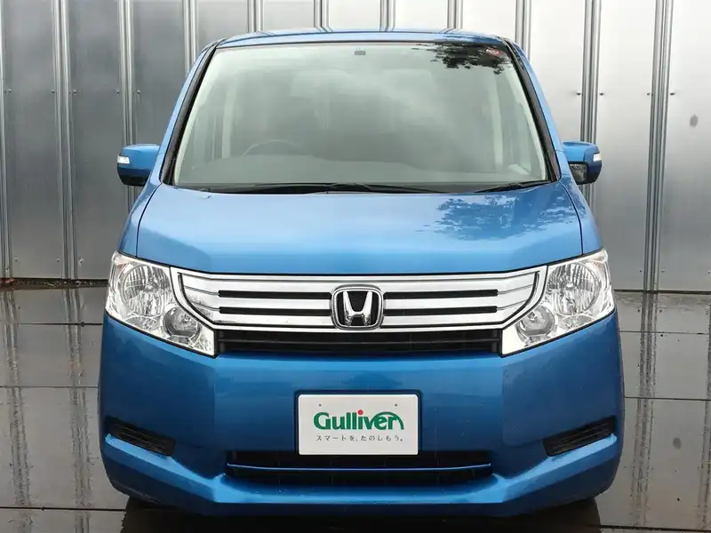 カタログ画像：ステップワゴン（STEPWAGON） Ｇ Ｌパッケージ 2009年10月 DBA-RK2 2000cc アオゾラブルー・メタリック 燃費12.6km / l  フロント