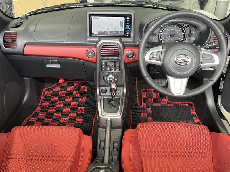 カタログ画像：コペン（COPEN） ローブ 2024年12月 3BA-LA400K 660cc パールホワイトⅢ 燃費19.2km / l フロント