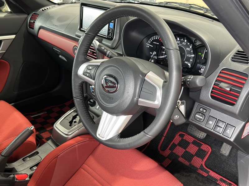 カタログ画像：コペン（COPEN） ローブ 2024年12月 3BA-LA400K 660cc パールホワイトⅢ 燃費19.2km / l 内装