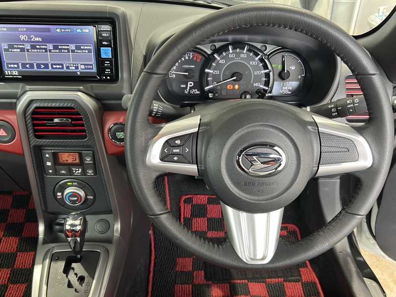 カタログ画像：コペン（COPEN） ローブ 2024年12月 3BA-LA400K 660cc パールホワイトⅢ 燃費19.2km / l 内装