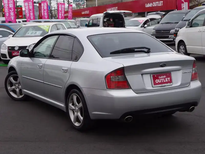 カタログ画像：レガシィＢ４（LEGACY B4） ２．０ＧＴ 2003年6月 TA-BL5 2000cc ブリリアントシルバー・メタリック 燃費13.0km / l  バック