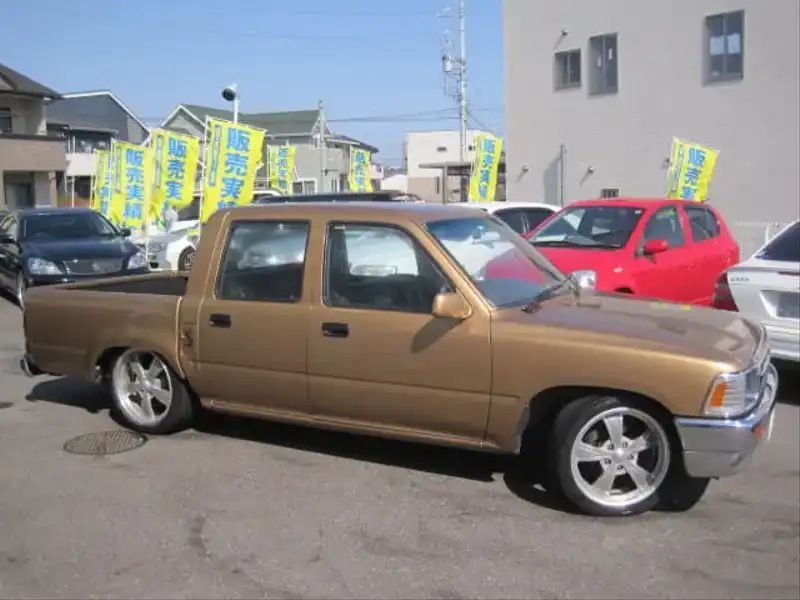 カタログ画像：ハイラックス（HILUX） デラックス 1995年8月 KC-LN86 2800cc 外装