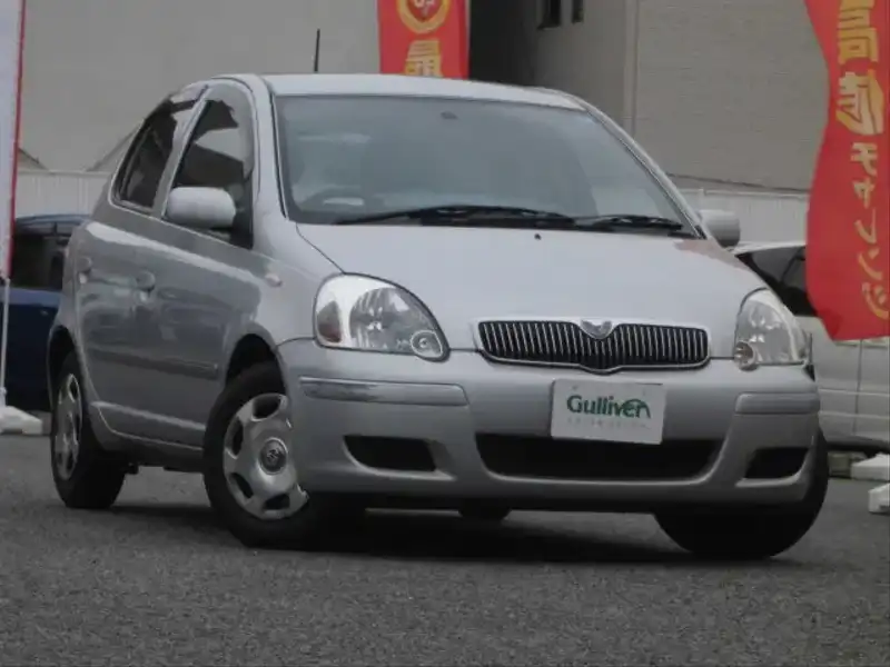 カタログ画像：ヴィッツ（VITZ） クラヴィア 2004年4月 CBA-SCP13 1300cc シルバーマイカメタリック 燃費23.0km / l  メイン（その他）