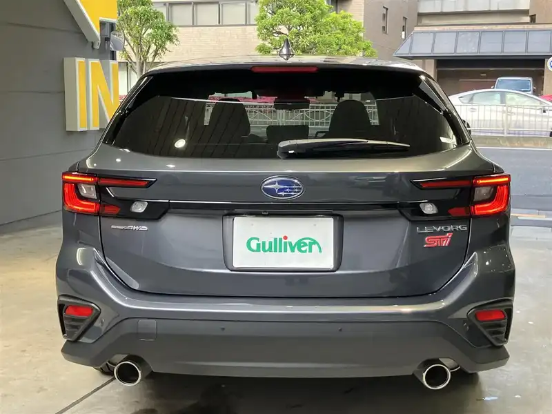 カタログ画像：レヴォーグ（LEVORG） ＳＴＩスポーツＲ－ブラックリミテッド 2024年12月 5BA-VNH 2400cc マグネタイトグレー・メタリック 燃費11.0km / l バック