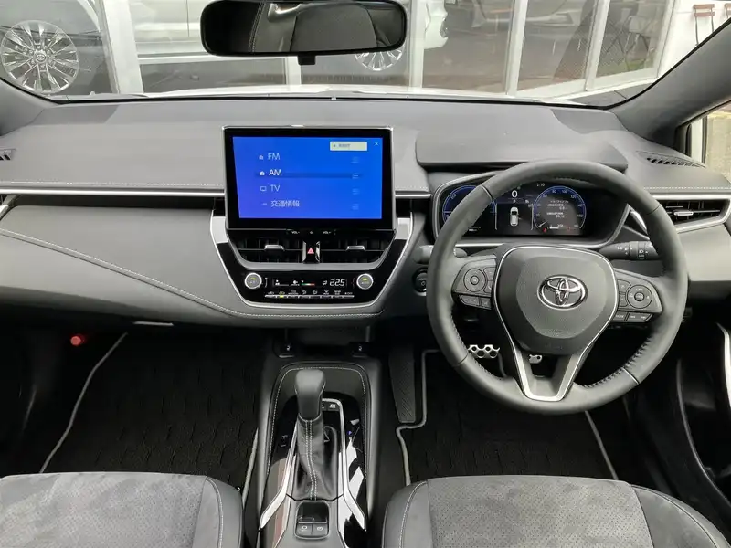 カタログ画像：カローラツーリング（COROLLA TOURING） アクティブスポーツ 2024年4月 6AA-ZWE215W 1800cc プラチナホワイトパールマイカ 燃費24.9km / l 内装
