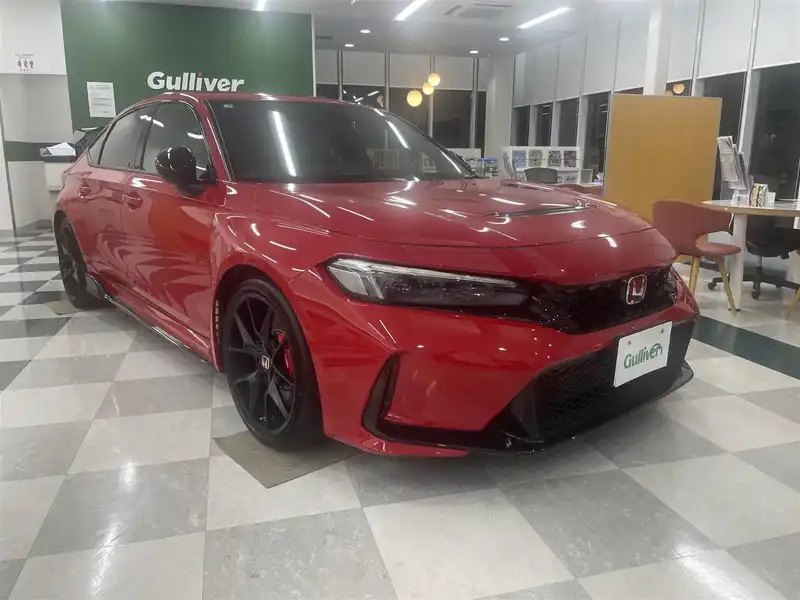 カタログ画像：シビック（CIVIC） タイプＲ レーシングブラックパッケージ 2025年9月 6BA-FL5 2000cc フレームレッド 燃費12.5km / l 外装