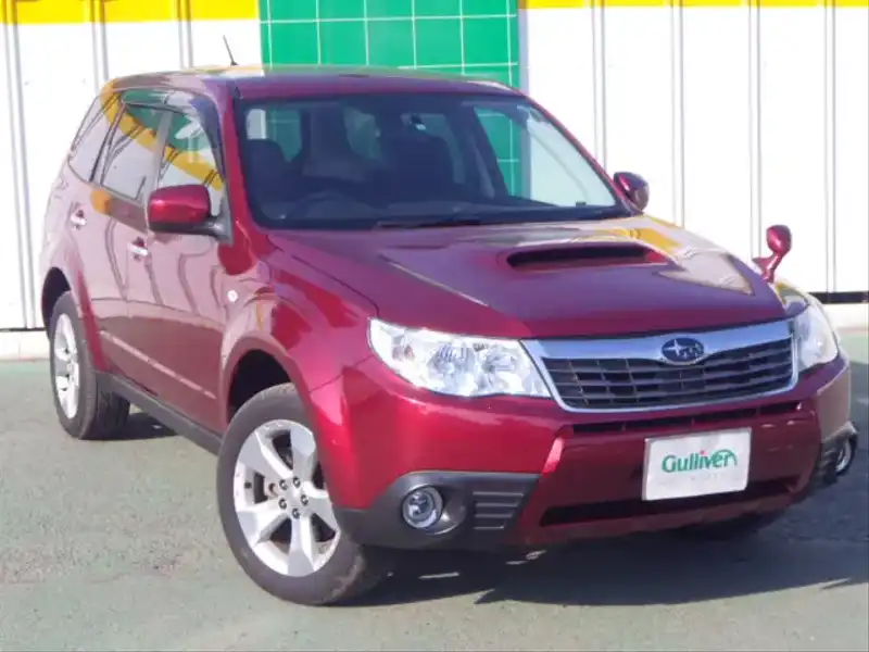 カタログ画像：フォレスター（FORESTER） ２．０ＸＴ ブラックレザーセレクション 2009年12月 DBA-SH5 2000cc カメリアレッド・パール 燃費12.2km / l  メイン（その他）