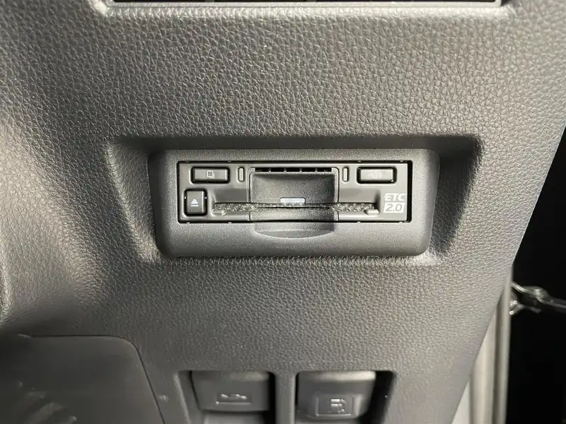 カタログ画像：ランドクルーザー２５０（LAND CRUISER 250） ＺＸ 2024年4月 3DA-GDJ250W 2800cc ブラック 燃費11.0km / l 内装