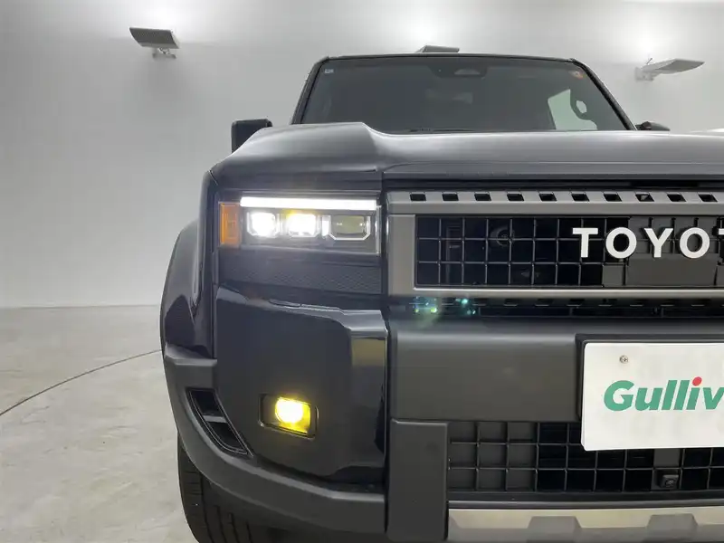 カタログ画像：ランドクルーザー２５０（LAND CRUISER 250） ＺＸ 2024年4月 3DA-GDJ250W 2800cc ブラック 燃費11.0km / l 外装