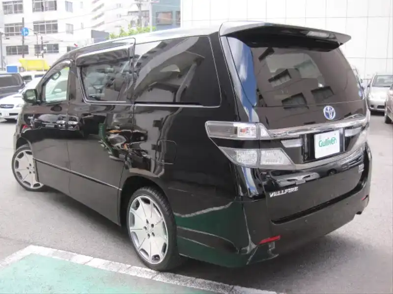 カタログ画像：ヴェルファイアハイブリッド（VELLFIRE HYBRID） ハイブリッドＺＲ Ｇエディション 2012年9月 DAA-ATH20W 2400cc ブラック 燃費16.2km / l バック