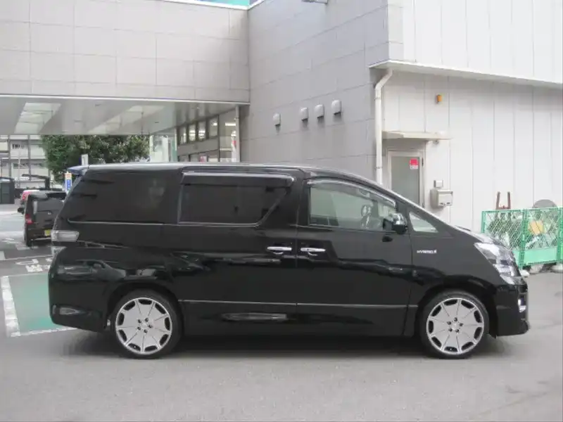 カタログ画像：ヴェルファイアハイブリッド（VELLFIRE HYBRID） ハイブリッドＺＲ Ｇエディション 2012年9月 DAA-ATH20W 2400cc ブラック 燃費16.2km / l 外装