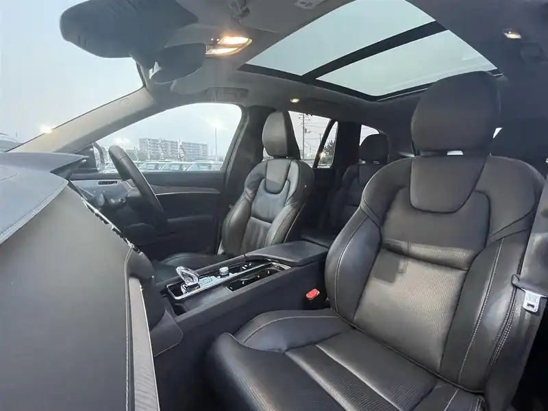 カタログ画像：ＸＣ９０（XC90） アルティメット Ｂ６ ＡＷＤ 2022年7月 5AA-LB420TXCM 2000cc オニキスブラックメタリック 内装