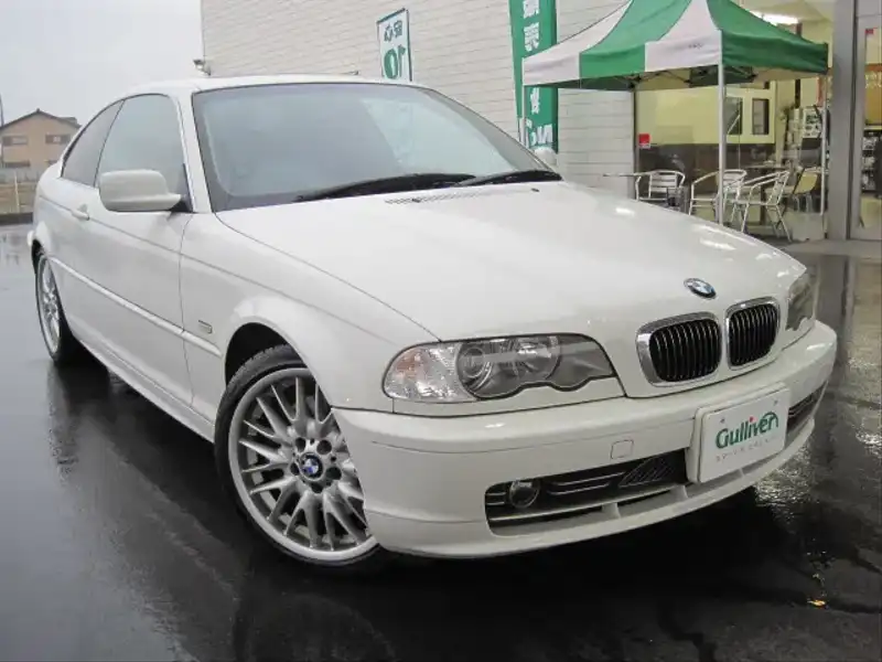 カタログ画像：３シリーズ（3 SERIES） ３３０Ｃｉ Ｍスポーツパッケージ 2000年8月 GH-AV30 3000cc 燃費9.2km / l  メイン