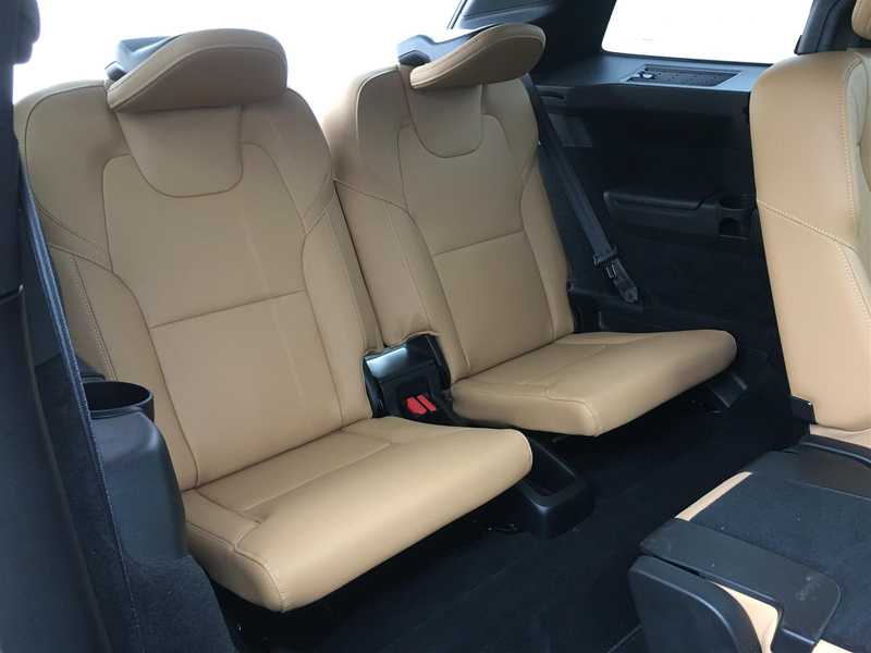 カタログ画像：ＸＣ９０（XC90） Ｔ８ ツインエンジン ＡＷＤ エクセレンス 2018年8月 DLA-LB420XCPA 2000cc アイスホワイト 燃費13.7km / l バック