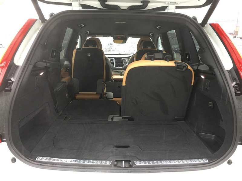カタログ画像：ＸＣ９０（XC90） Ｔ８ ツインエンジン ＡＷＤ エクセレンス 2018年8月 DLA-LB420XCPA 2000cc アイスホワイト 燃費13.7km / l 内装