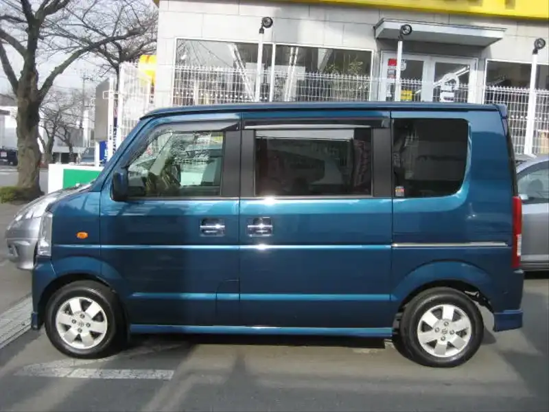 カタログ画像：エブリイワゴン（EVERY WAGON） ＰＺターボ 2006年1月 ABA-DA64W 660cc ターコイズグリーンパールメタリック 燃費15.0km / l  外装