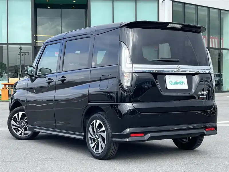 カタログ画像：ソリオバンディット（SOLIO BANDIT） ハイブリッドＭＶ 2020年12月 5AA-MA37S 1200cc スーパーブラックパール 燃費18.4km / l バック