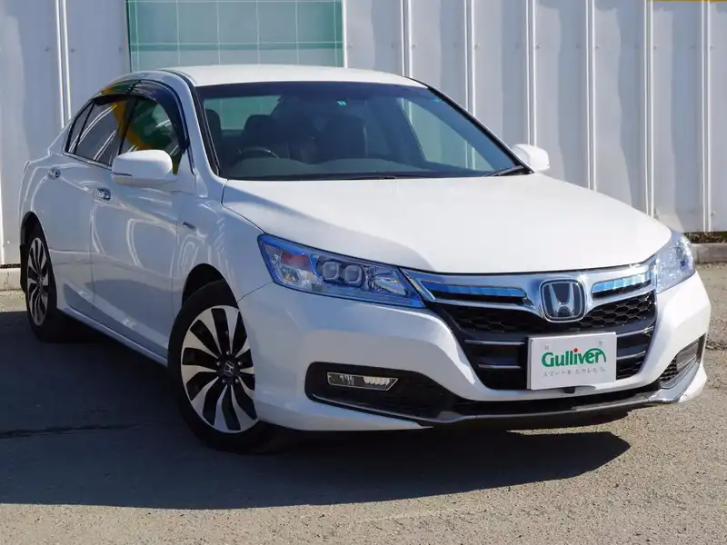 カタログ画像：アコードハイブリッド（ACCORD HYBRID） ＬＸ 2013年6月 DAA-CR6 2000cc ホワイトオーキッド・パール 燃費30.0km / l メイン（その他）