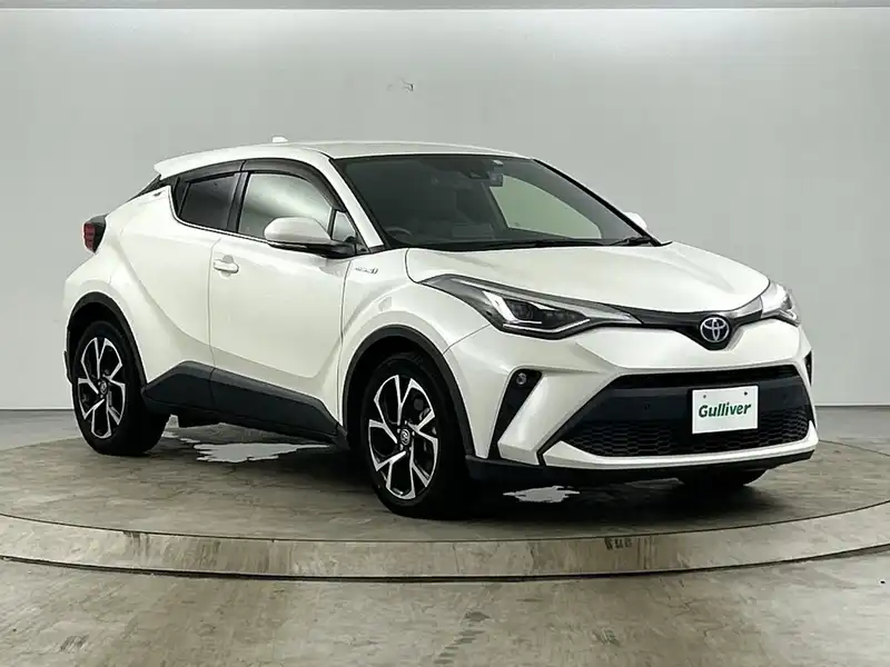 1/24　Toyota　C-HR　G（2017）　ホワイトパール 1/24 Toyota C-HR G (2017) | HLJ.co.jp