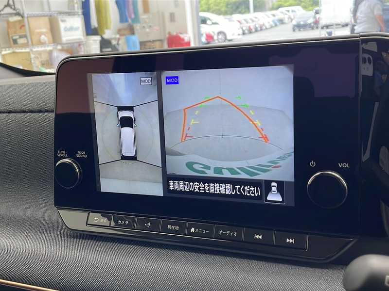 カタログ画像：サクラ（SAKURA） Ｘ 2024年6月 ZAA-B6AW チタニウムグレー（Ｍ）/ブラック（Ｐ）2トーン 内装