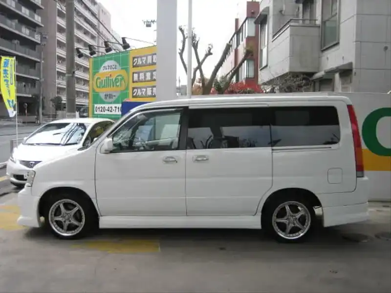 カタログ画像：ステップワゴン（STEPWAGON） デラクシー２ 回転対座シート 2000年8月 GF-RF2 2000cc タフタホワイト 燃費10.2km / l  外装