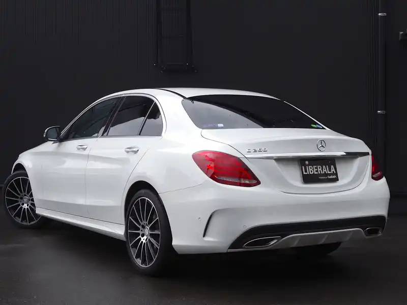 カタログ画像：Ｃクラス（C-CLASS） Ｃ２５０スポーツ 2015年4月 RBA-205045 2000cc ポーラーホワイト（Ｓ） 燃費16.0km / l バック