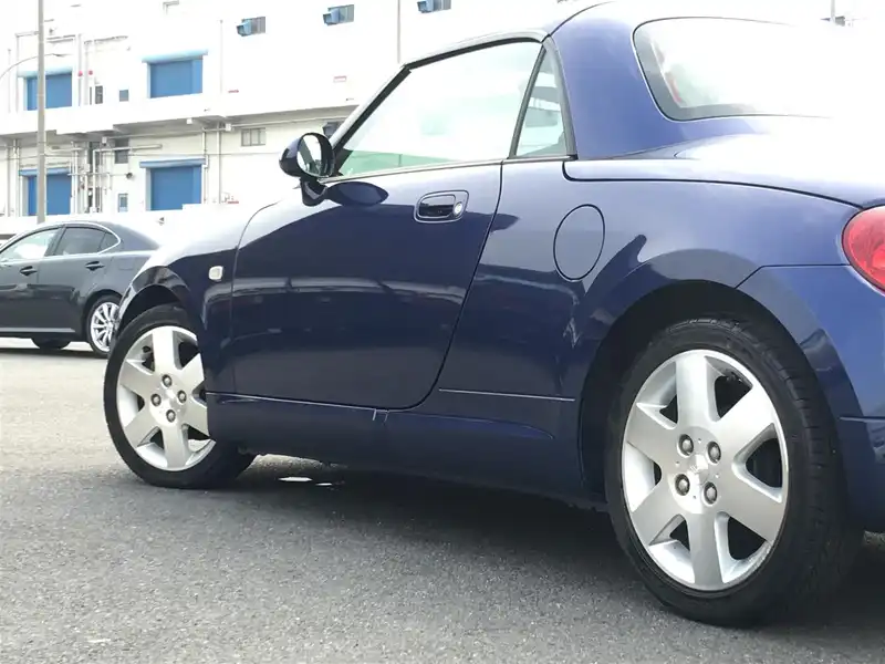 カタログ画像：コペン（COPEN） タンレザーエディション 2008年12月 ABA-L880K 660cc ＤＣ・ダークブルーマイカメタリック 燃費18.0km / l  タイヤ