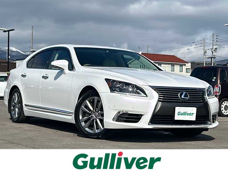 LEXUS ‐ LS
