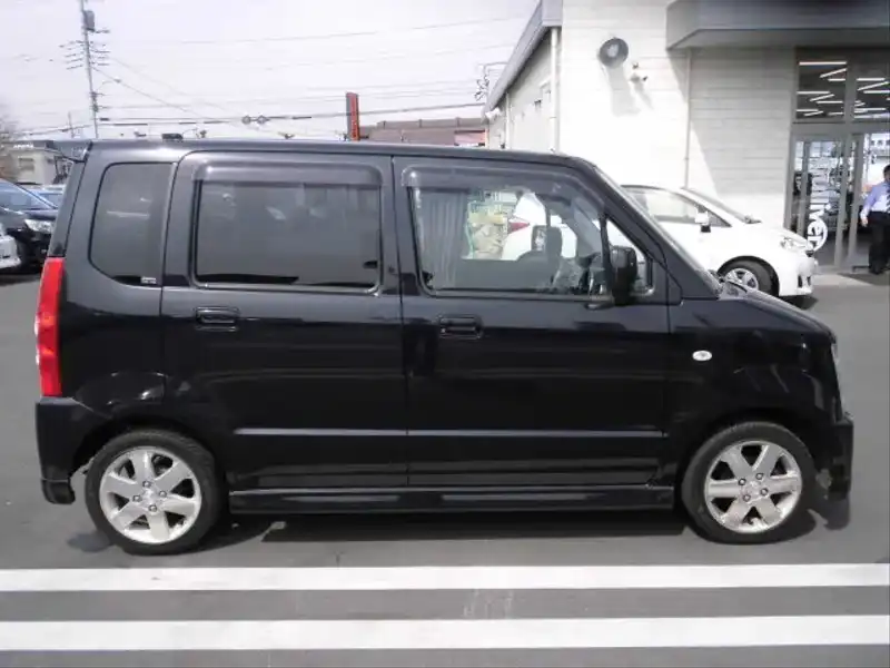 10022360 | カタログ画像：ＡＺワゴン（AZ-WAGON） ＦＴ－スペシャル 2004年7月 ABA-MJ21S 660cc ブルーイッシュブラックパール３ 外装