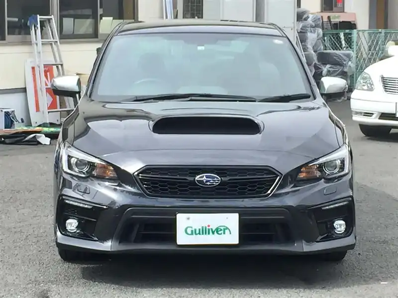 カタログ画像：ＷＲＸ Ｓ４（WRX S4） ２．０ＧＴアイサイト 2018年6月 DBA-VAG 2000cc ダークグレー・メタリック 燃費13.2km / l フロント