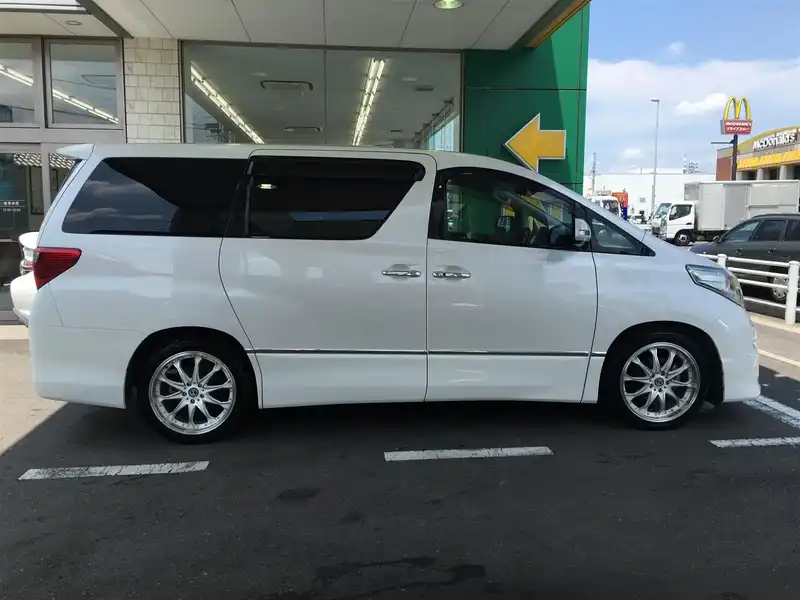 カタログ画像：アルファード（ALPHARD） ３５０Ｓ プライムセレクションⅡ タイプゴールドⅡ 2011年6月 DBA-GGH25W 3500cc ホワイトパールクリスタルシャイン 燃費9.1km / l  外装