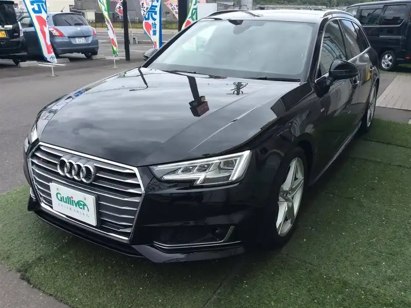 カタログ画像：Ａ４アバント（A4 AVANT） ２．０ＴＦＳＩ 2016年4月 ABA-8WCVK 2000cc ミトスブラックメタリック 燃費18.4km / l フロント