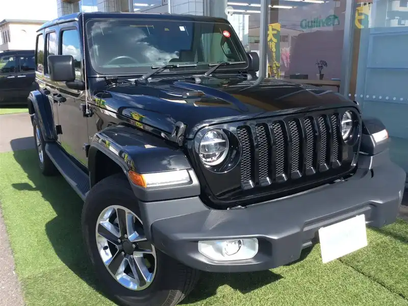 カタログ画像：ジープ・ラングラーアンリミテッド（JEEP WRANGLER UNLIMITED） サハラ ローンチエディション 2018年11月 ABA-JL36L 3600cc ブラッククリアコート 燃費9.2km / l メイン（その他）