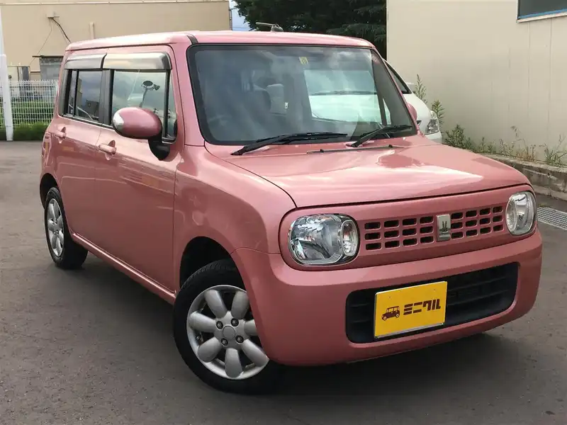 カタログ画像：アルトラパン（ALTO LAPIN） Ｔ 2012年5月 DBA-HE22S 660cc チェリーピンクパールメタリック 燃費20.2km / l メイン