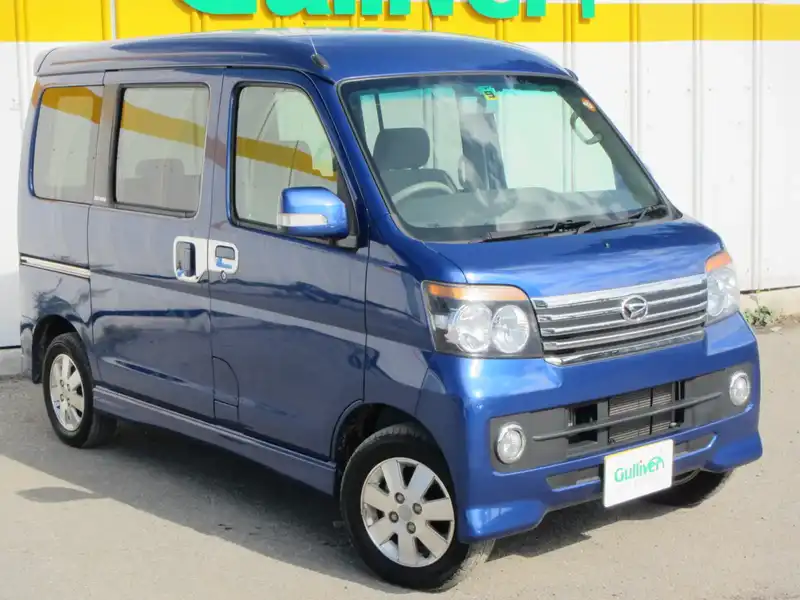 カタログ画像：アトレーワゴン（ATRAI WAGON） カスタムターボＲＳリミテッド 2010年8月 ABA-S321G 660cc ブルーマイカメタリック 燃費15.2km / l  メイン（その他）