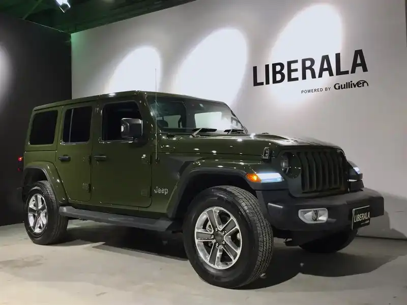 カタログ画像：ジープ・ラングラーアンリミテッド（JEEP WRANGLER UNLIMITED） サハラ・サージグリーン 2020年12月 3BA-JL36L 3600cc サージグリーンクリアコート 燃費9.0km / l メイン