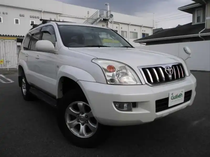 カタログ画像：ランドクルーザープラド（LAND CRUISER PRADO） ＴＸリミテッド 2005年8月 CBA-TRJ120W 2700cc ホワイトパールクリスタルシャイン 燃費8.8km / l  メイン