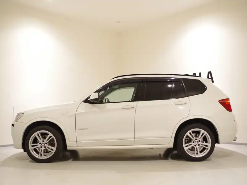 10083408 | カタログ画像：Ｘ３（X3） ｘＤｒｉｖｅ ３５ｉ Ｍスポーツパッケージ 2011年3月 DBA-WX35 3000cc 外装