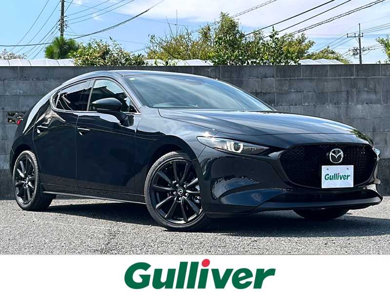 ＭＡＺＤＡ３ファストバック（マツダ）の低燃費の中古車を検索｜【中古車のガリバー】