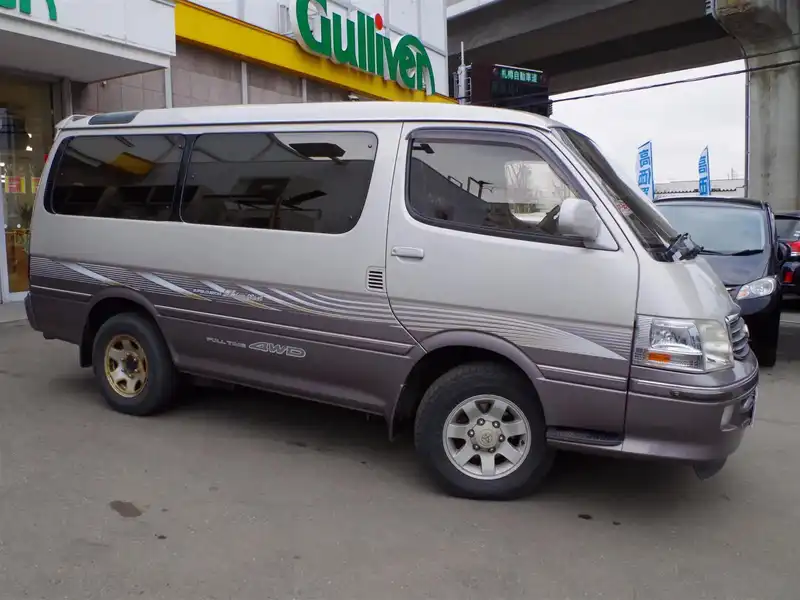 カタログ画像：ハイエースワゴン（HIACE WAGON） デラックス（ロング）標準ルーフ 1999年7月 KH-KZH116G 3000cc 燃費8.7km / l  外装