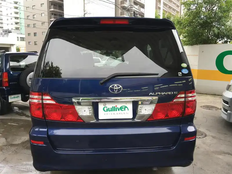 カタログ画像：アルファードＧ（ALPHARD G） ＡＸ 2005年4月 DBA-ANH15W 2400cc ダークブルーマイカ 燃費9.4km / l  バック