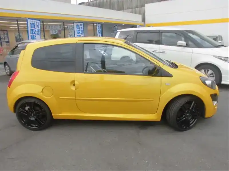 10082682 | カタログ画像：トゥインゴ（TWINGO） ルノー・スポール カップ 2013年5月 ABA-NK4M 1600cc ジョン シリウス Ｍ 外装