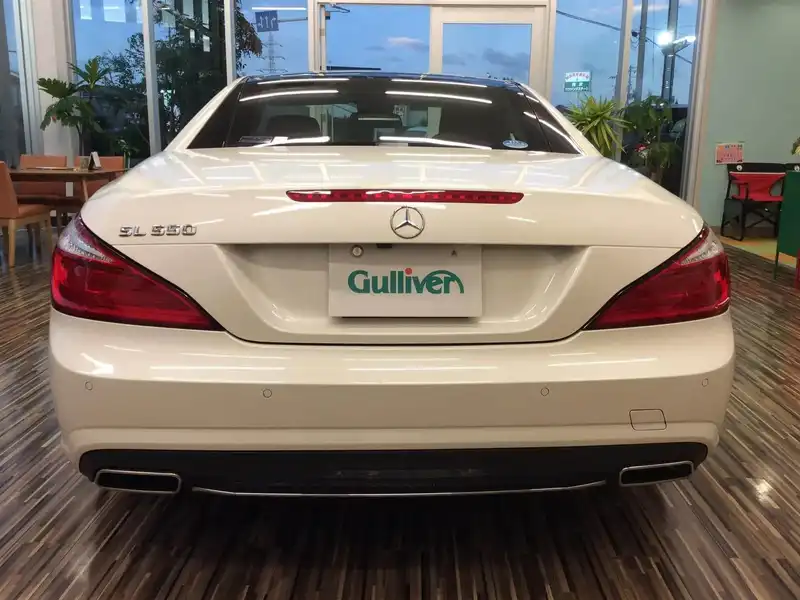 カタログ画像：ＳＬ（SL） ＳＬ５５０ 2015年8月 CBA-231473 4700cc ダイヤモンドホワイト（Ｍ） 燃費9.8km / l バック