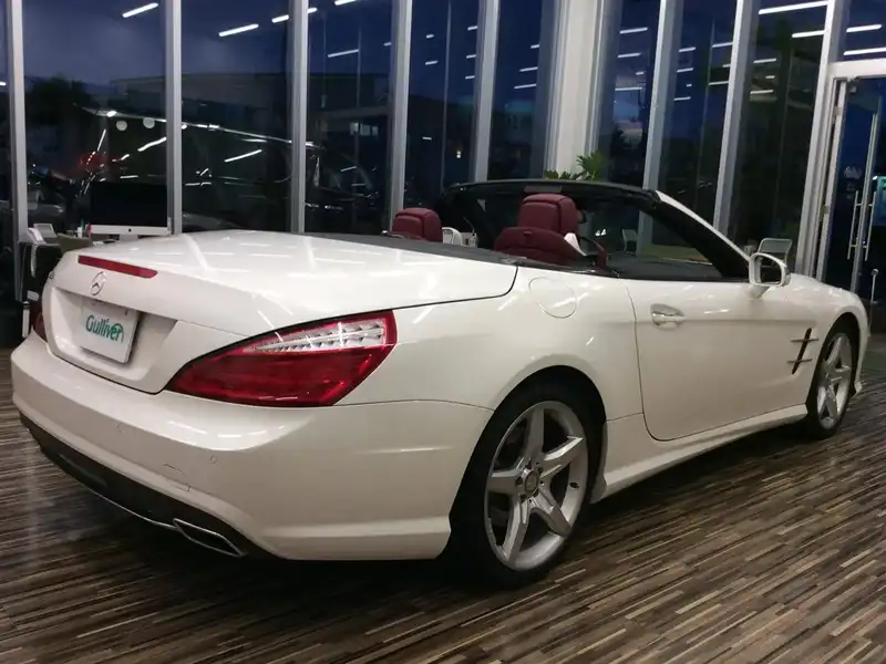 カタログ画像：ＳＬ（SL） ＳＬ５５０ 2015年8月 CBA-231473 4700cc ダイヤモンドホワイト（Ｍ） 燃費9.8km / l 外装