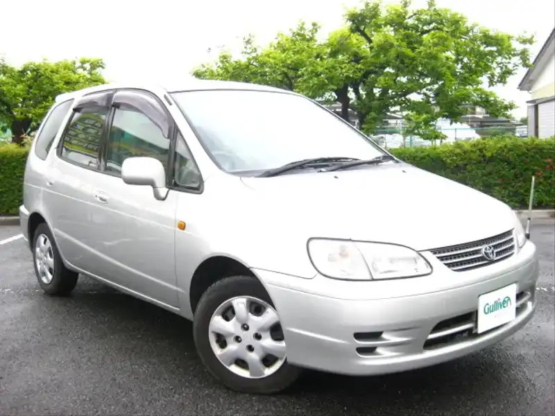 カタログ画像：カローラスパシオ（COROLLA SPACIO） スパシオ Ｇパッケージ ２－０－２ 1999年4月 GF-AE111N 1600cc シルバーメタリック 燃費13.2km / l  メイン