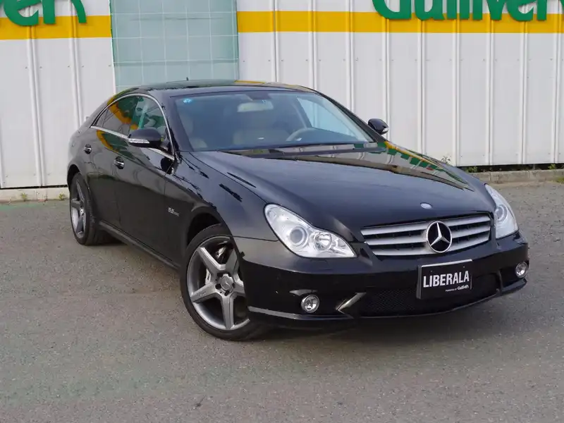 カタログ画像：ＣＬＳクラス（CLS-CLASS） ＣＬＳ６３ ＡＭＧ 2007年1月 DBA-219377 6300cc エメラルドブラック（Ｍ）orオブシディアンブラック（Ｍ） 燃費5.7km / l  メイン